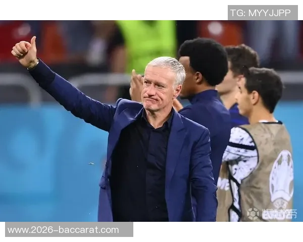 德尚调侃科曼假期生活科曼幽默回应需赴巴格达踢球