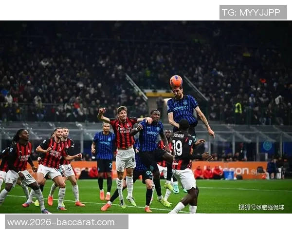 米兰同城德比胜利后球员们在餐厅欢庆继续热烈庆祝